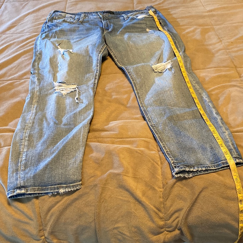 Silver Boyfriend fits like an 18 tag indicated 36